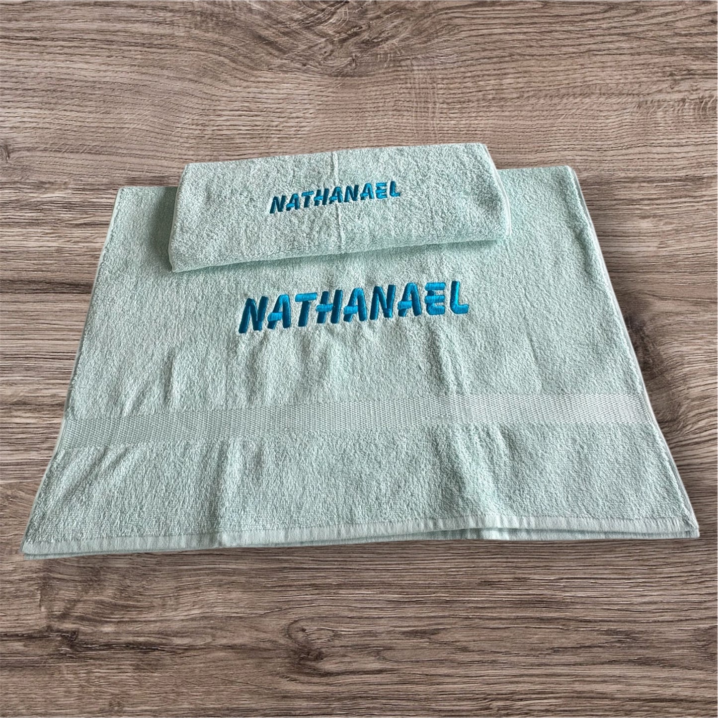 Handdoeken met geborduurde naam pakket 1