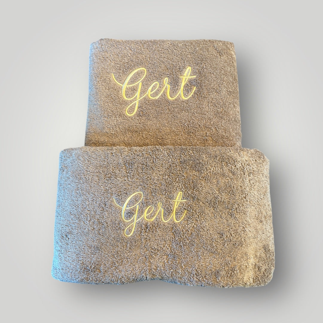 Handdoeken met geborduurde naam pakket 1